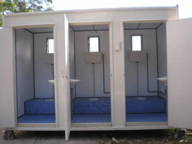 toilet-cabin-img-02